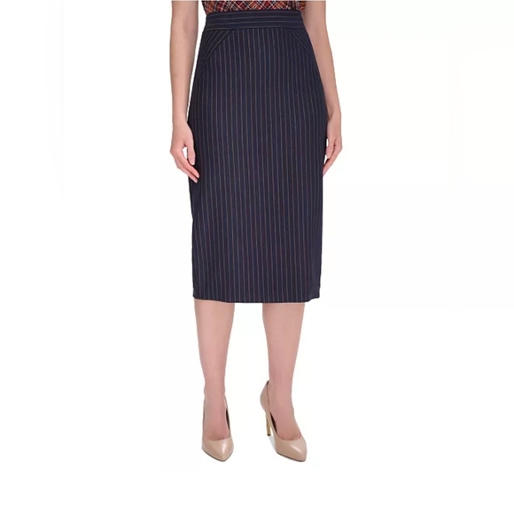 Nwt Tommy Hilfiger Womens Pinstripe Pencil Skirt Size 2 - Picture 1 of 5